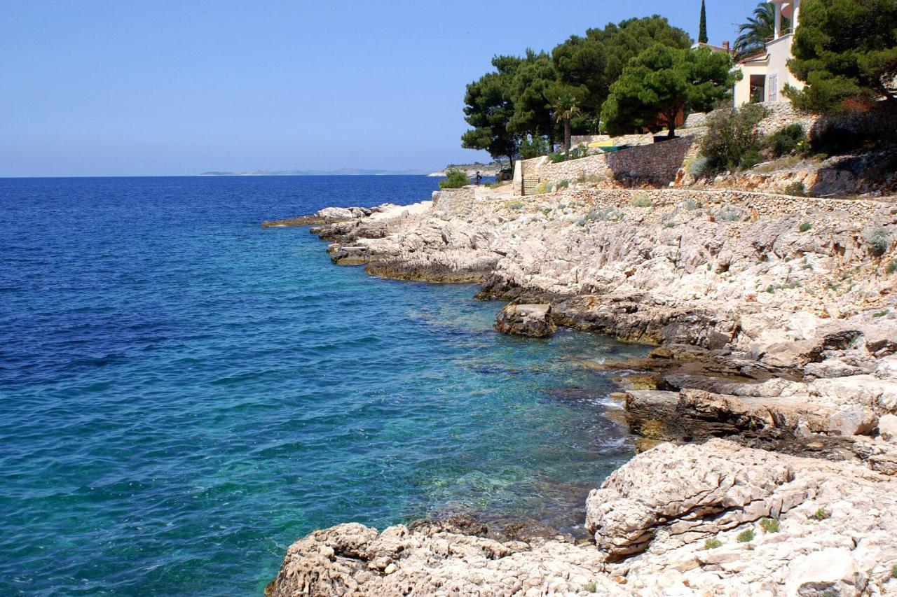 Apartments With A Parking Space Bilo, Primosten - 12870 Εξωτερικό φωτογραφία