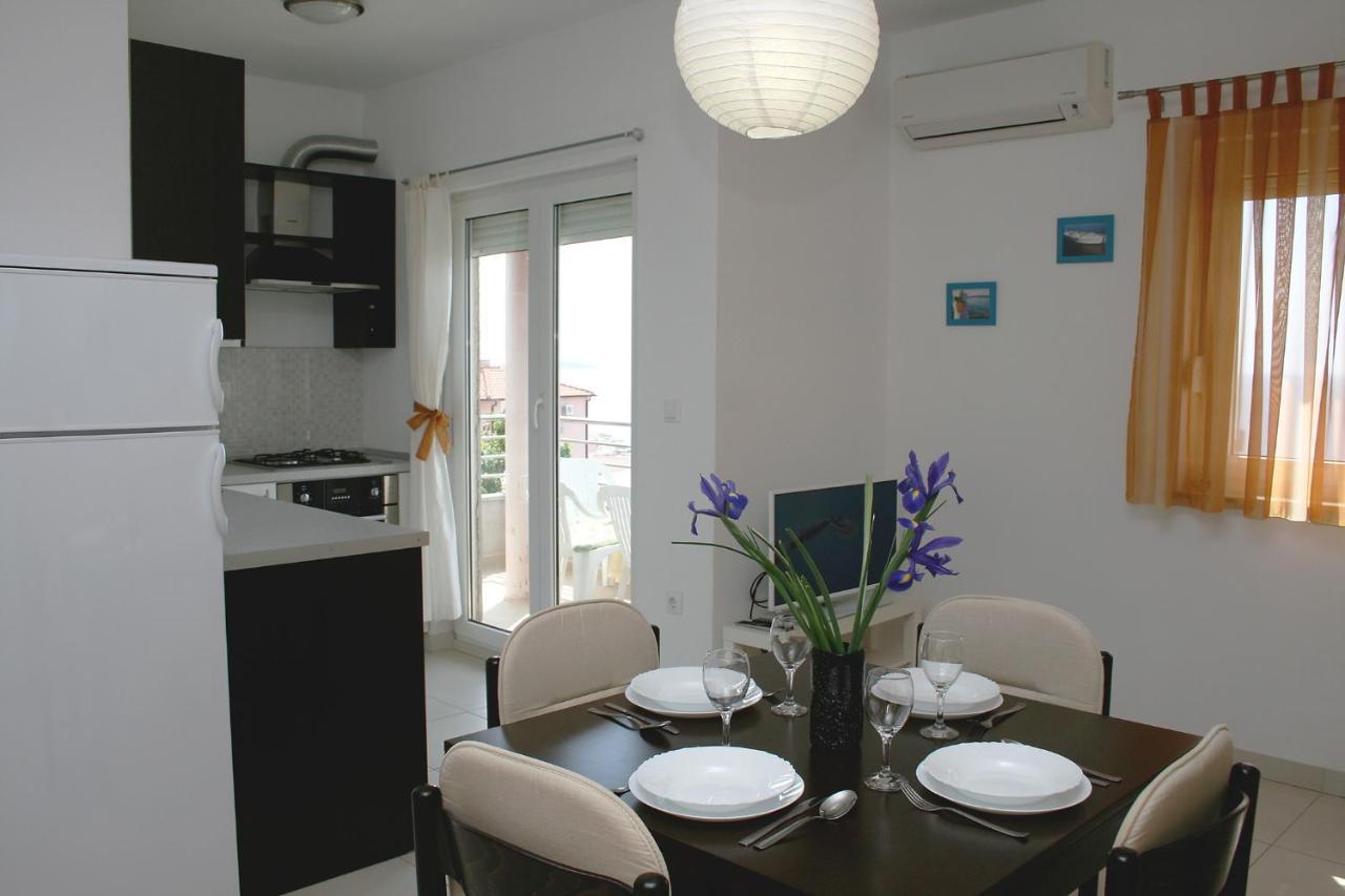 Apartments With A Parking Space Bilo, Primosten - 12870 Εξωτερικό φωτογραφία